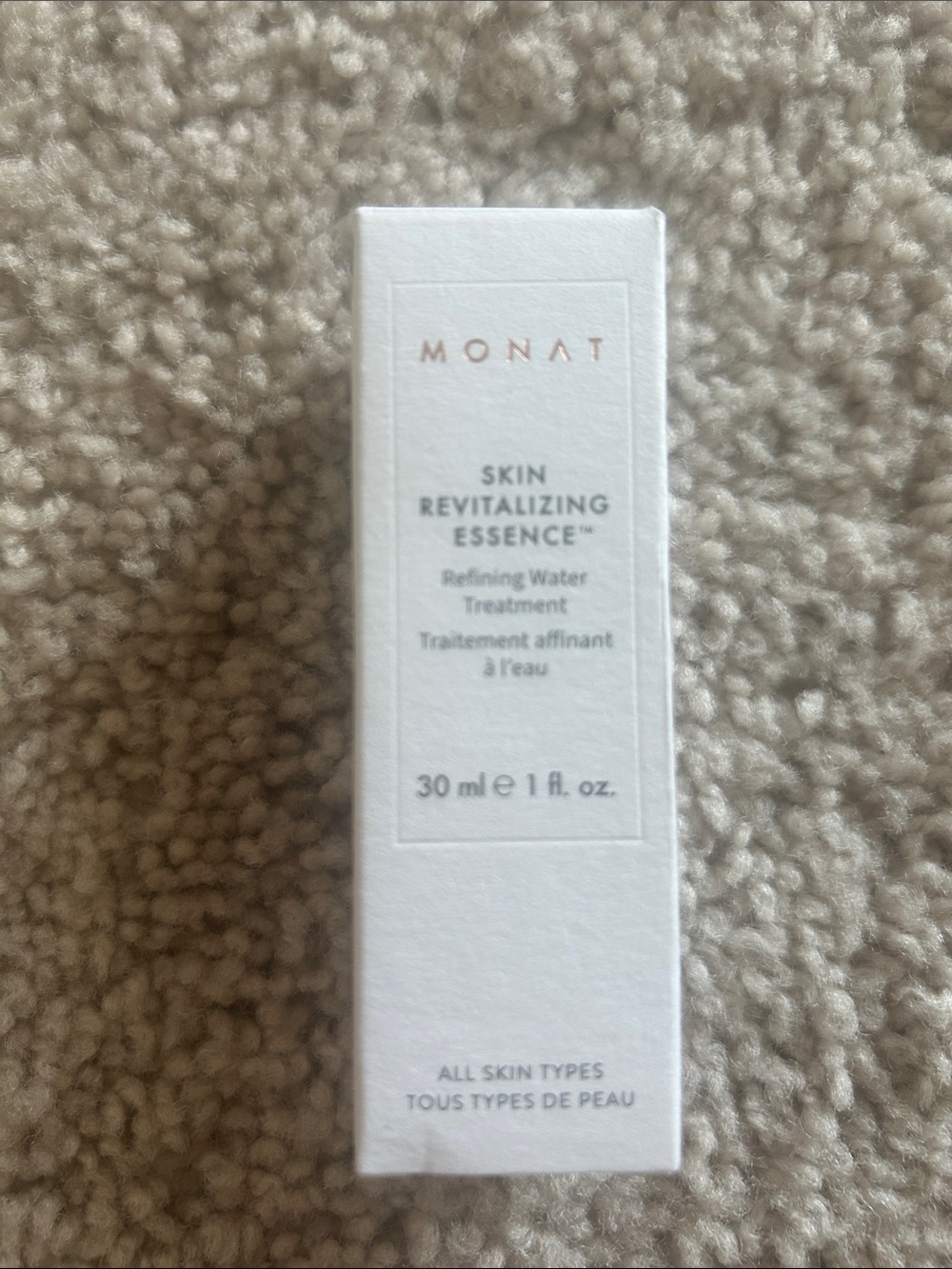 Monat Skin Revitalizing Essence -